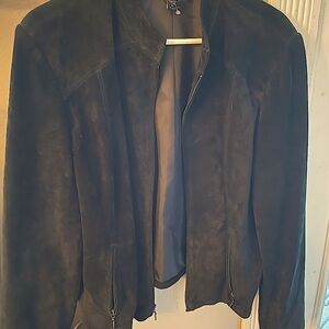 Valerie Stevens black suede jacket , never worn xl